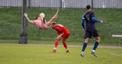 PHOTOS – Croydon v Whitstable Town
